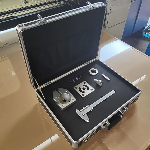 凸轮机构测绘实验装置(图1) 凸轮机构测绘实验装置,电驱动传动系统实验装置