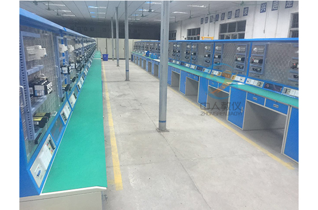 维修电工技能实训考核装置(图1) 维修电工技能实训考核装置(图1)